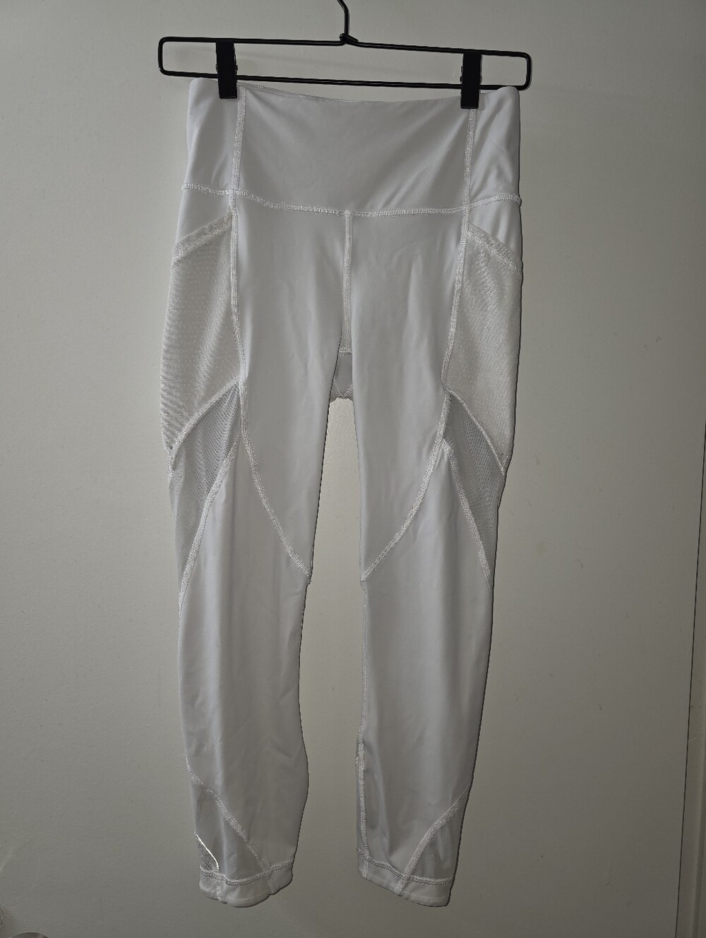 Lululemon Athletica White Mesh Panel Leggings Size 6